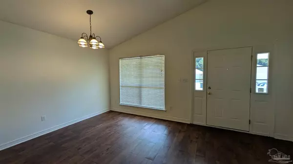 Pensacola, FL 32526,6335 Mers Ln