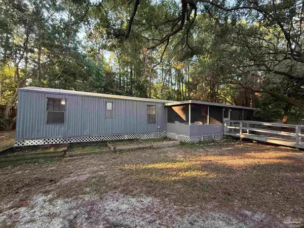 Gulf Breeze, FL 32563,5594 Charter Cir