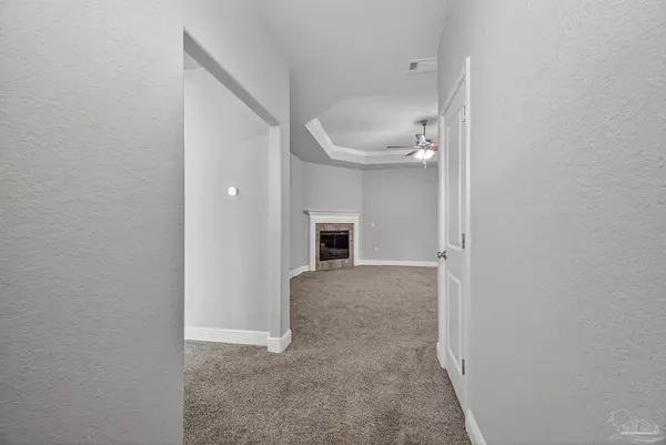 Pace, FL 32571,3892 Shady Grove Dr