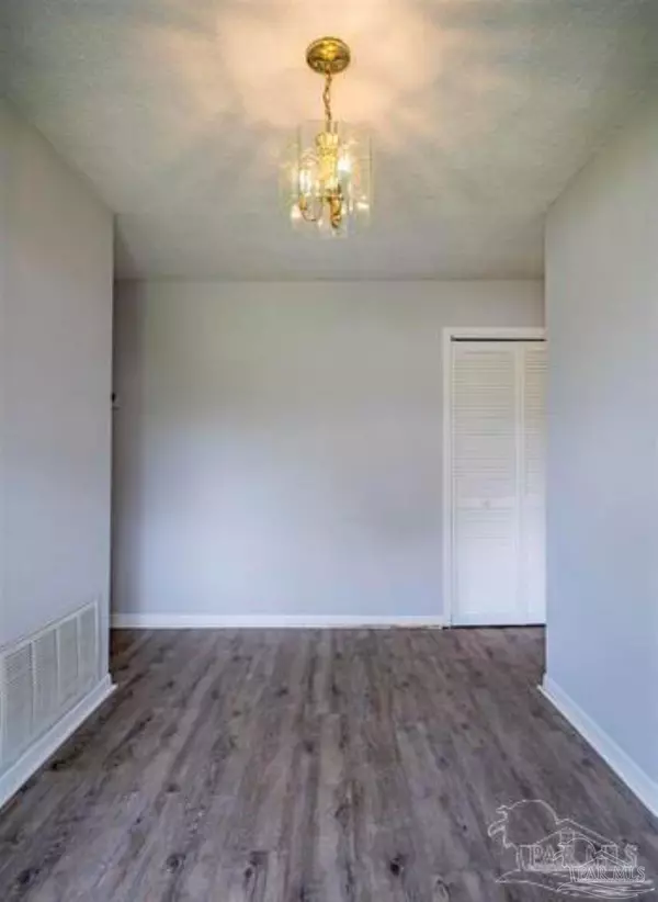 Pensacola, FL 32506,7584 Sandy Creek Dr