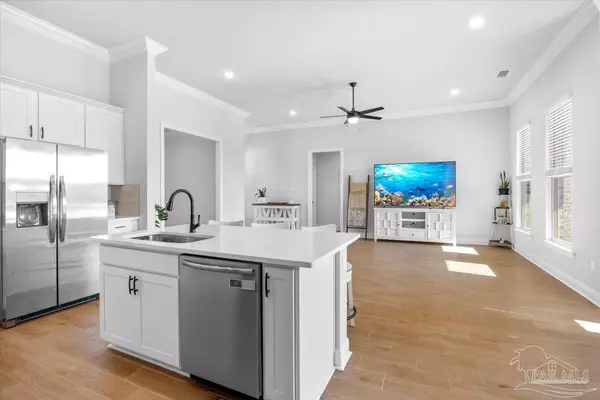 Pace, FL 32571,5362 Adeline Cir