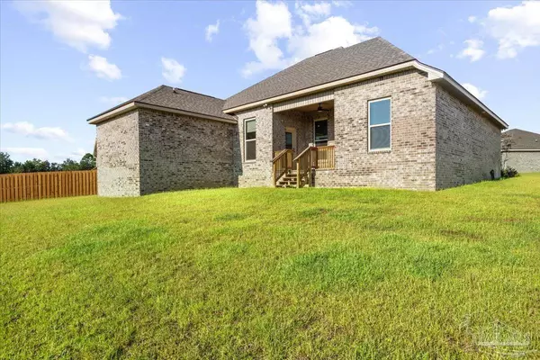 Pace, FL 32571,5362 Adeline Cir