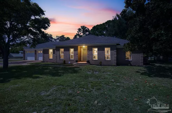 Gulf Breeze, FL 32563,2768 Venetian Way