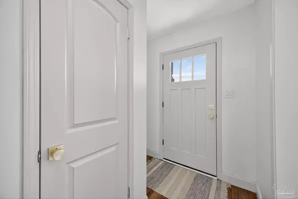 Gulf Breeze, FL 32563,2768 Venetian Way