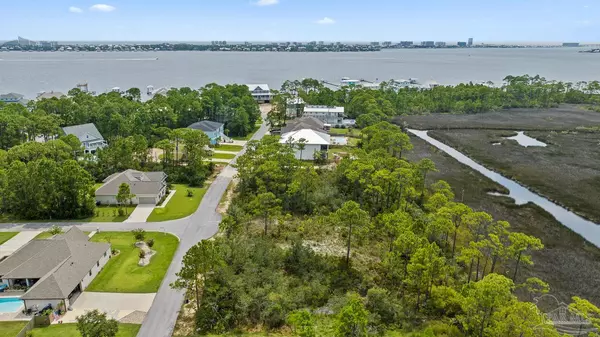 Pensacola, FL 32507,5400 North Shore Rd