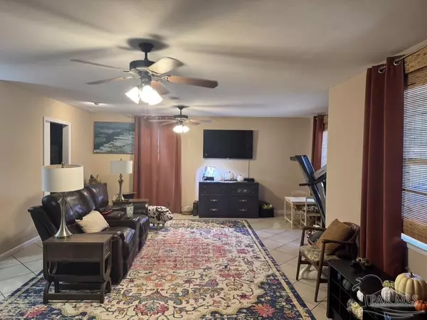 Cantonment, FL 32533,1347 Woodfield Dr