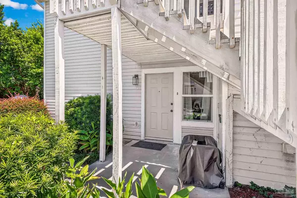 Gulf Breeze, FL 32563,3208 Redwood Ln