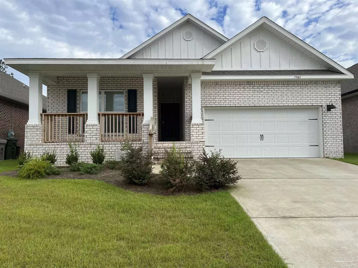 Pensacola, FL 32526,7943 Burnside Loop