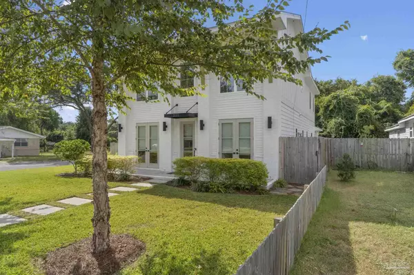 Pensacola, FL 32503,3131 E Lee St