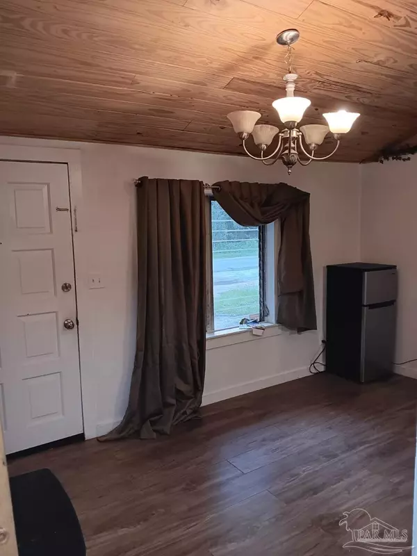 Perdido Key, FL 32507,612 Rentz Ave