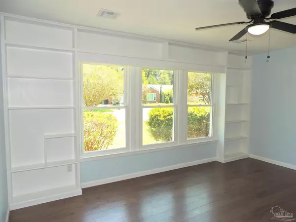 Pensacola, FL 32504,5721 San Gabriel Dr