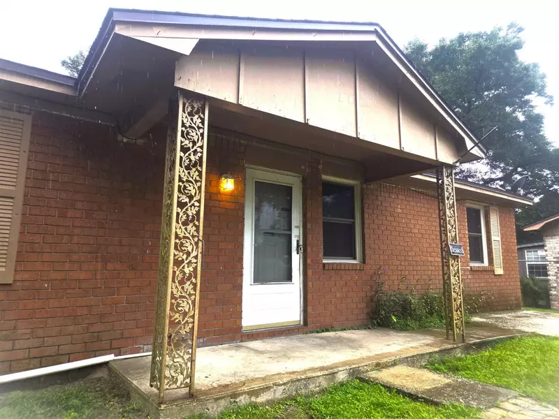 1211 El Paso Cir, Pensacola, FL 32505