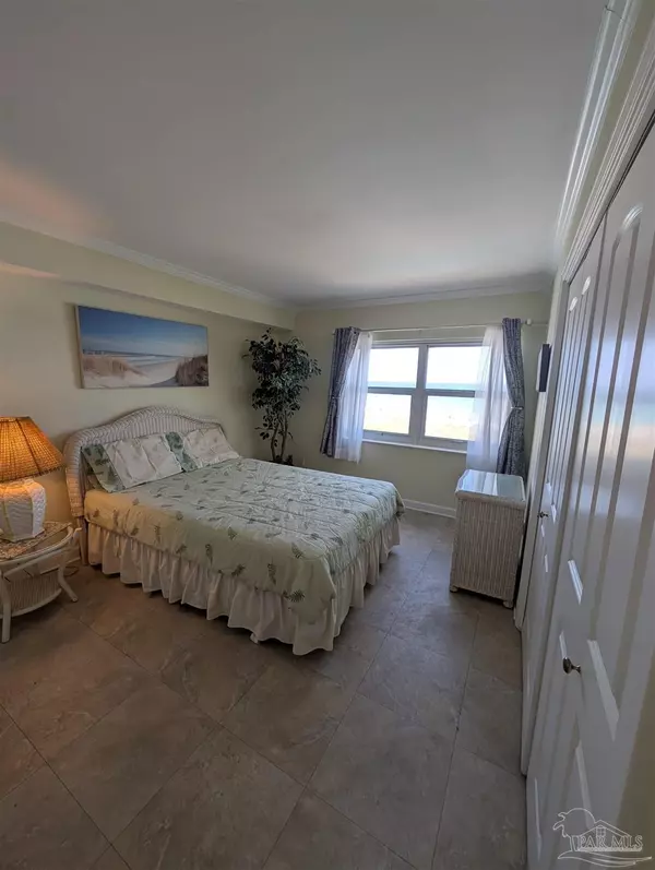 Pensacola Beach, FL 32561,1600 Via Deluna Dr