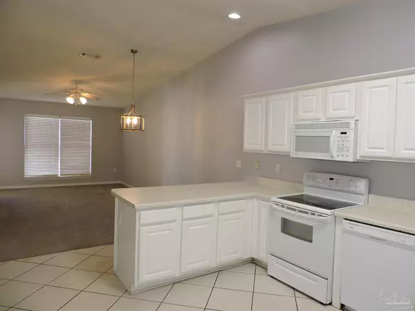 Pensacola, FL 32504,7101 Joy St