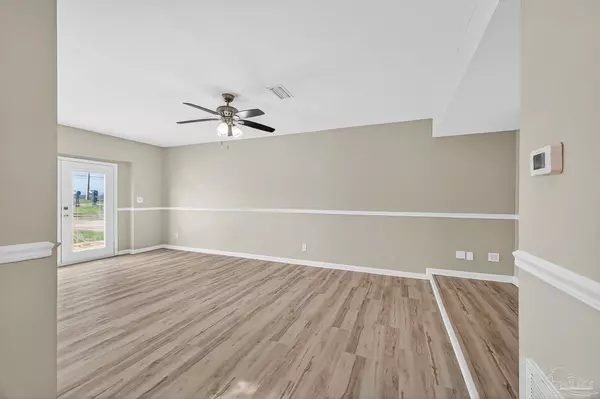 Pensacola, FL 32506,8130 Lillian Hwy