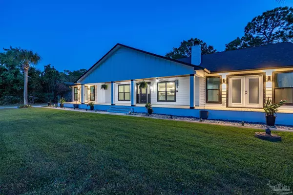 Pensacola, FL 32507,5575 N Shore Way