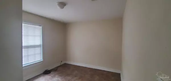 Pensacola, FL 32501,809 N E St