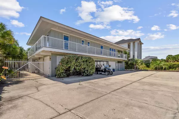 Pensacola Beach, FL 32561,808 Via Deluna Dr