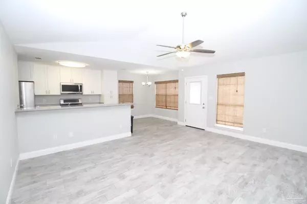 Pensacola, FL 32514,388 Mirabelle Dr