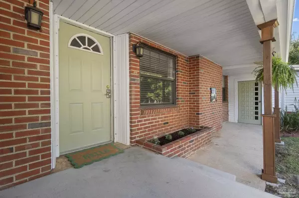 Milton, FL 32583,5261 Bayou Dr