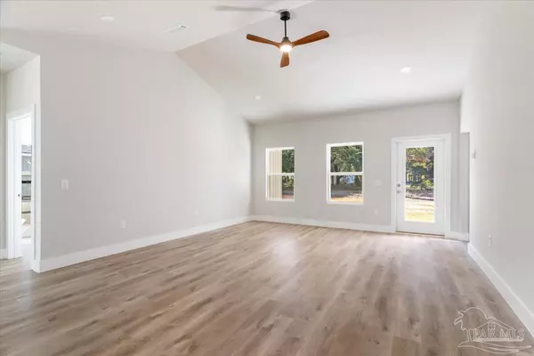 Milton, FL 32583,4079 Huckleberry Finn Rd