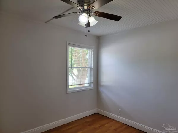 Pensacola, FL 32501,1506 E Cervantes St