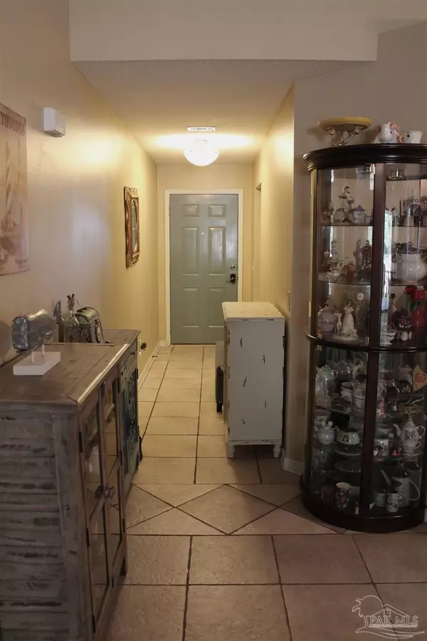 Gulf Breeze, FL 32563,1960 Reserve Blvd