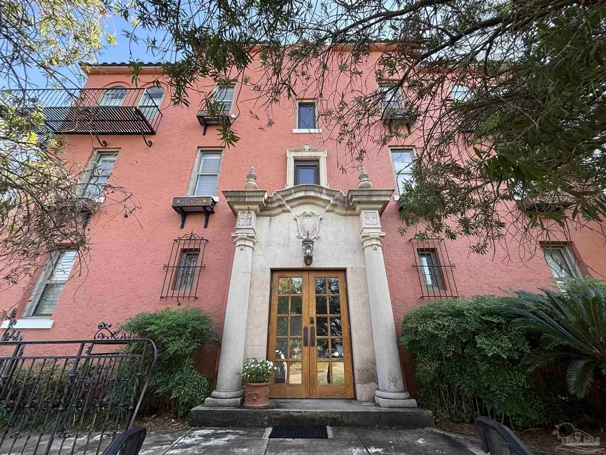 Pensacola, FL 32501,2007 Gadsden St