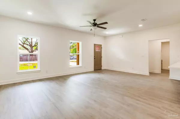 Milton, FL 32570,6400 Imperial Dr