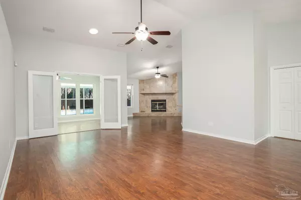 Gulf Breeze, FL 32563,3736 Tiger Point Blvd