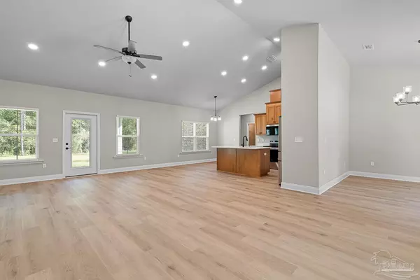 Jay, FL 32565,4364 Russell Elliott Rd
