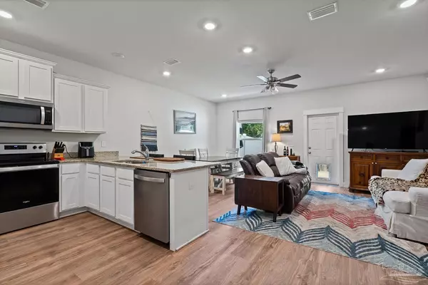 Pensacola, FL 32534,1587 Iroquois Ct