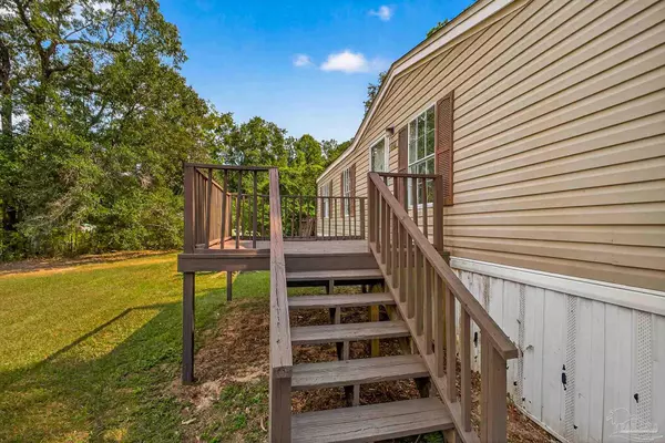 Pace, FL 32571,3801 Legend Creek Dr