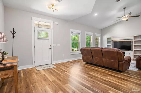 Navarre, FL 32566,3112 Evans Ave