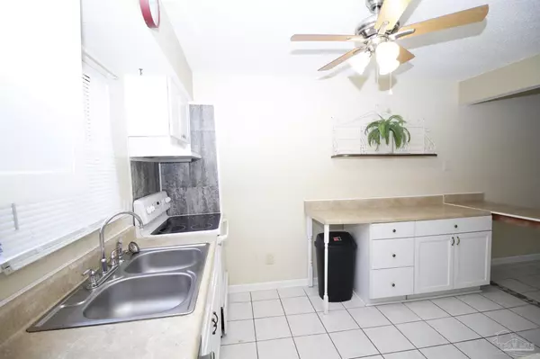 Milton, FL 32583,1930 Bay Point Blvd