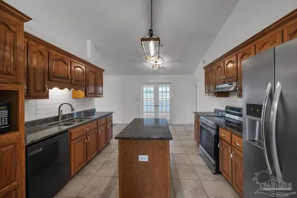 Gulf Breeze, FL 32563,6004 Toulouse St