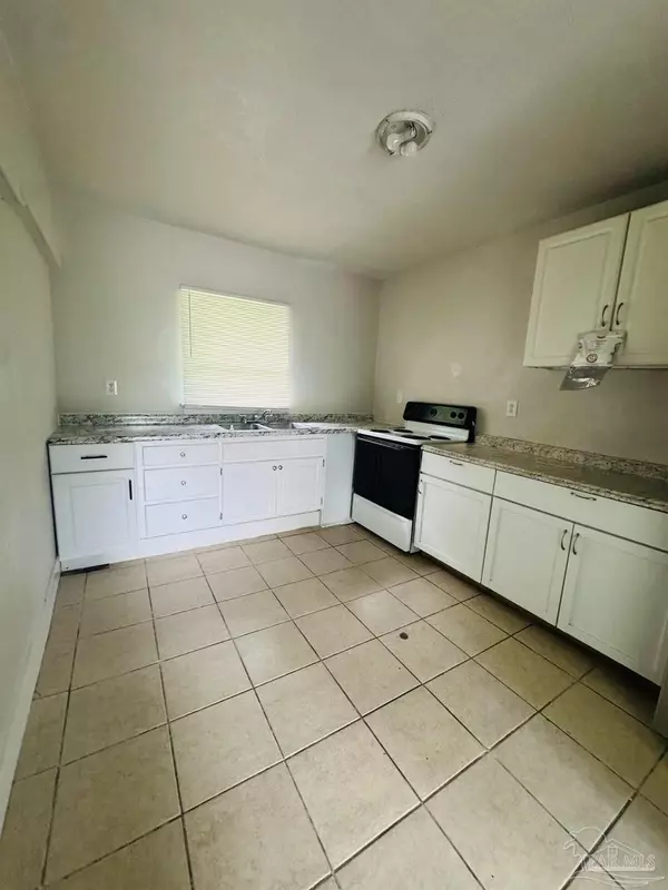 Pensacola, FL 32506,4957 Elsa Ave