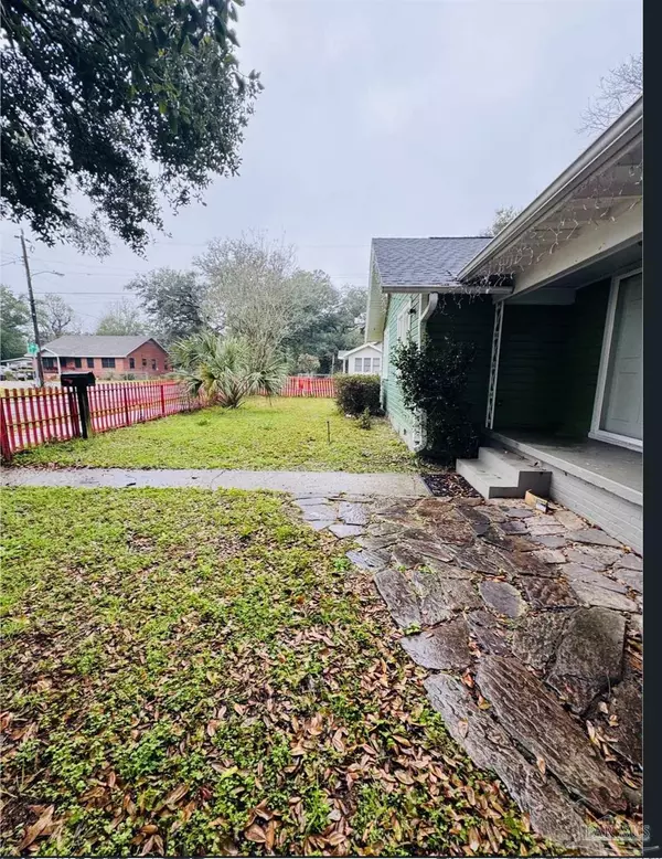 Pensacola, FL 32507,3120 W Lee St