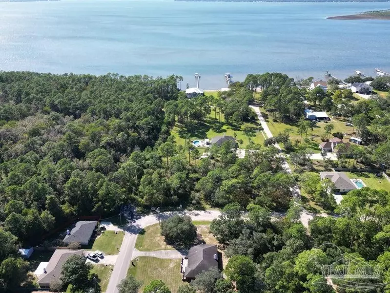 Meadson Rd, Pensacola, FL 32506