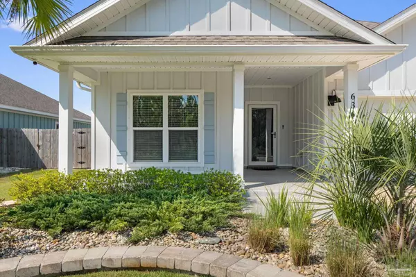 Gulf Breeze, FL 32563,6364 Forest Bay Ave