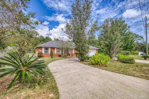 Pensacola, FL 32534,888 Maple Woods Cir