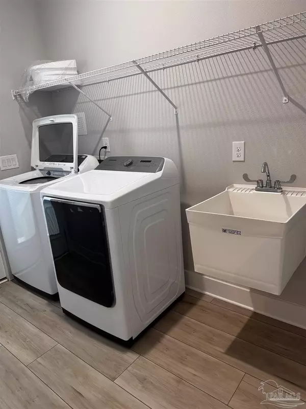 Pensacola, FL 32501,743 N A St