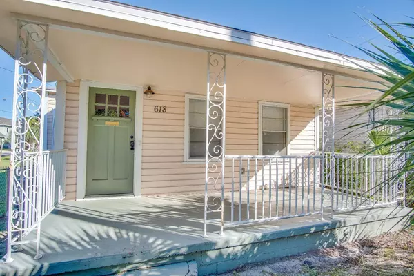 Pensacola, FL 32501,618 N B St