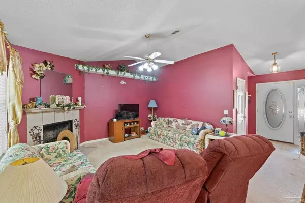 Milton, FL 32583,6610 Woodbrook Ct