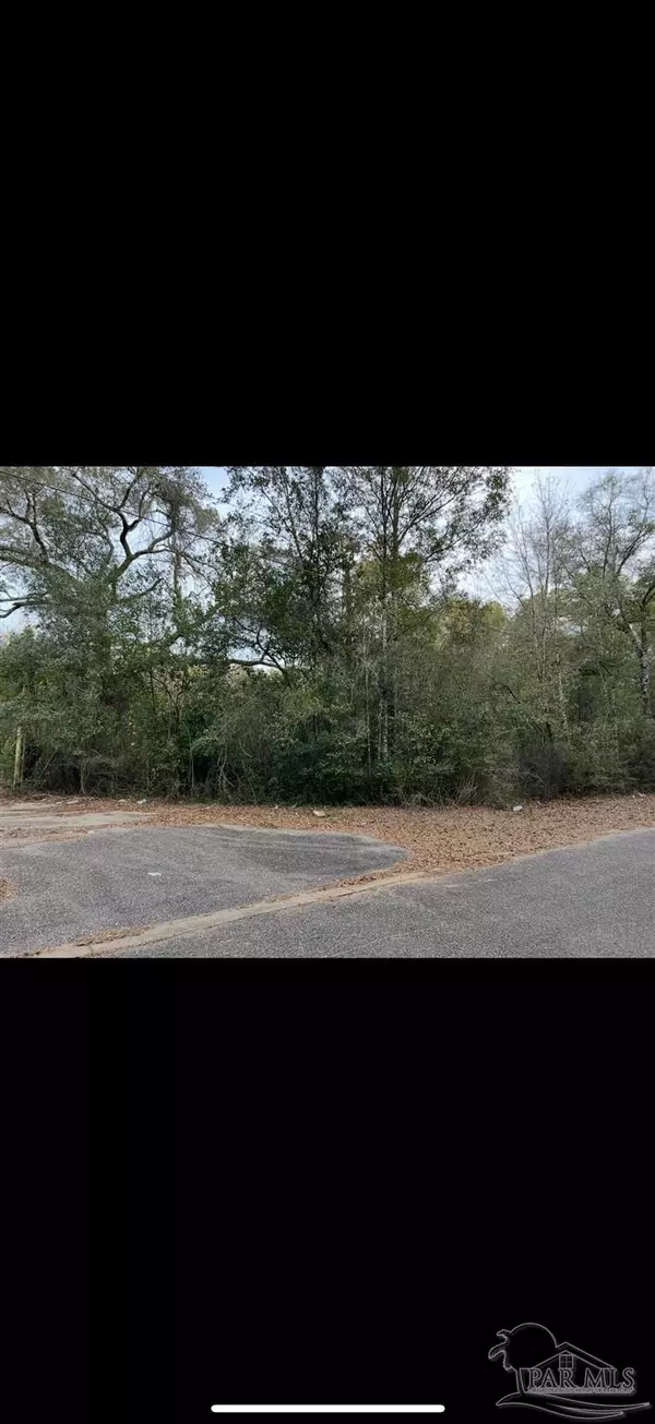 Pensacola, FL 32534,7660 Aaron Dr
