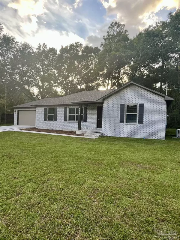 Pace, FL 32570,5341 Delona Rd