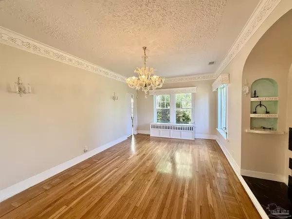 Pensacola, FL 32503,1717 Yates Ave