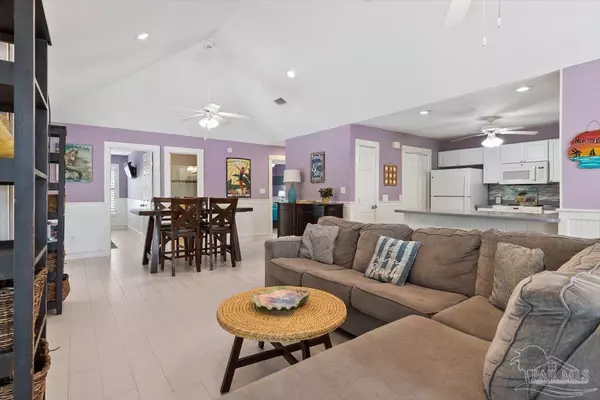 Navarre Beach, FL 32566,1466 Sonata Ct