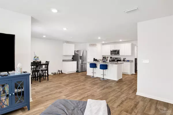 Milton, FL 32583,5581 Galahad Trl