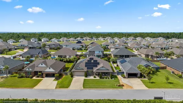 Gulf Breeze, FL 32563,3552 Pelican Bay Cir